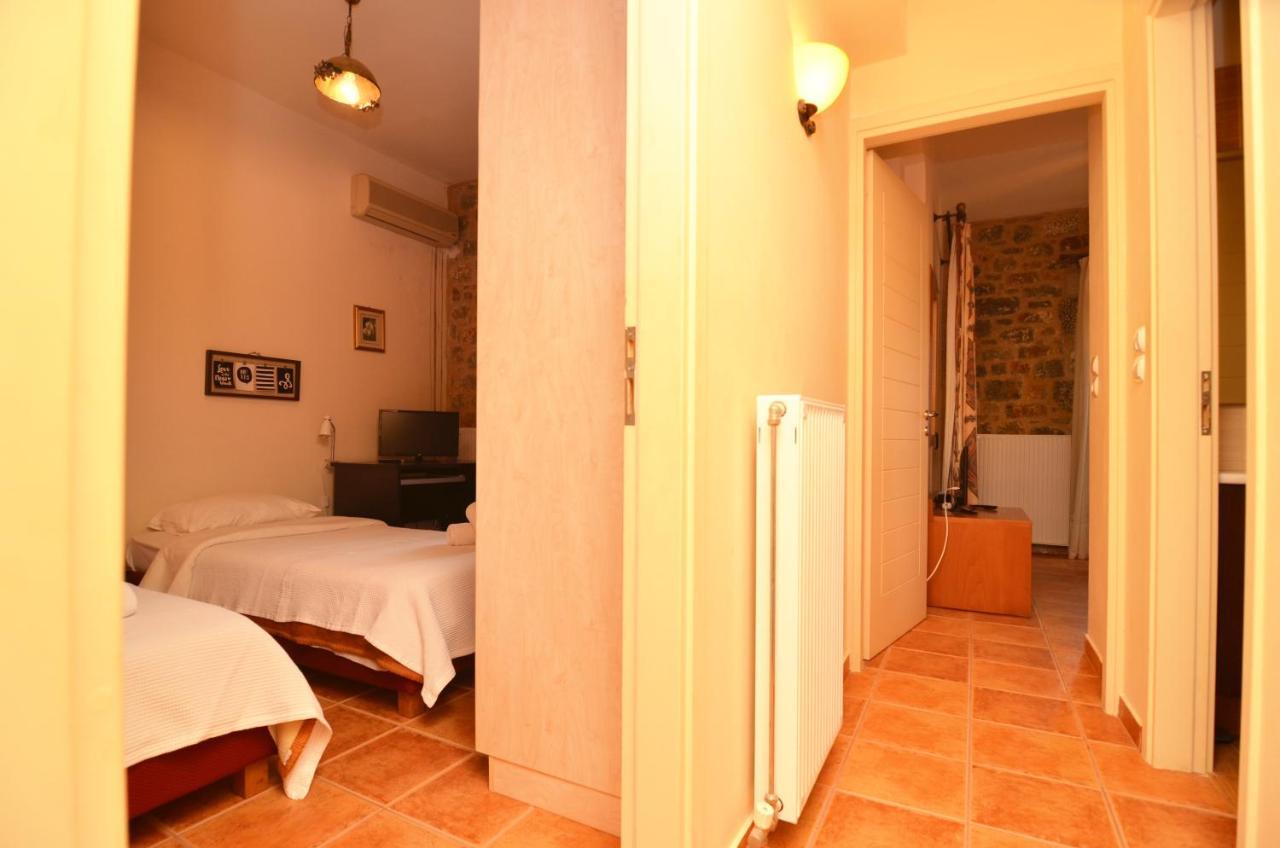 Hotel Sophia Limeni View Areopoli Exterior foto